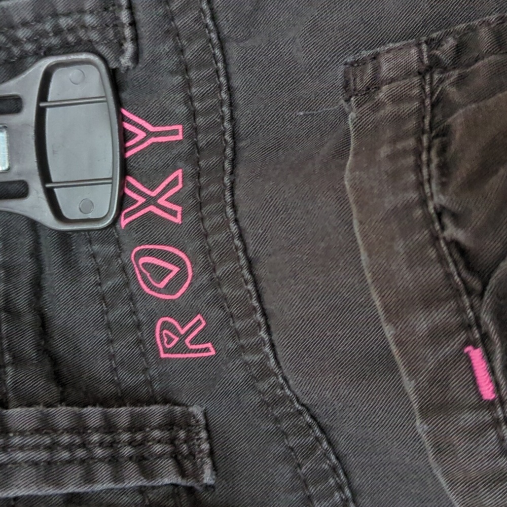 Roxy Shorts - Picture 3 of 4